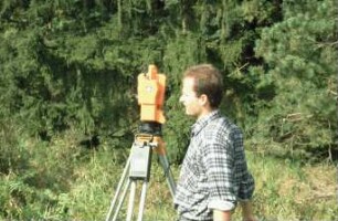 Totalstation als Referenzstation zu GPS