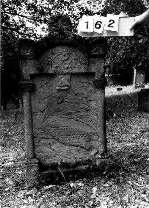 Grabstein 162