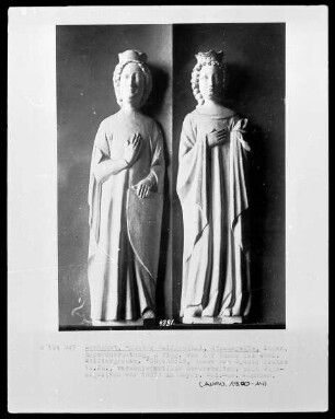 Weibliche Stifterfigur von der Tumba des ehemaligen Stiftergrabes
