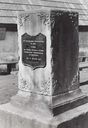 Altenberg, Gedenkstein zum 400jährigen Jubiläum des Zinnbergbaus, 1858