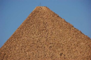 Kairo - Pyramide von Gizeh : Spitze der Cheops-Pyramide von Gizeh, aufgenommen 2006 bei Kairo
