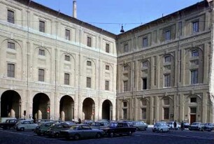 Palazzo della Pilotta — Cortile della Pilotta