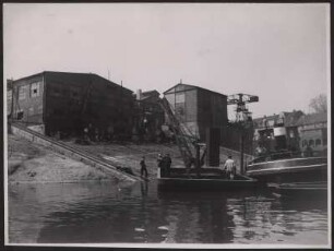 Werft am Binnenhafen Duisburg-Ruhrort