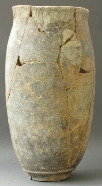 Clay vessel