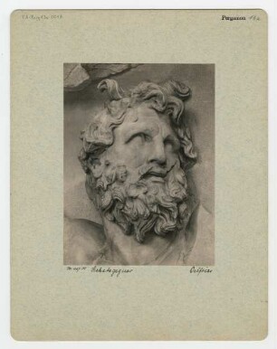 Pergamonaltar, Ostfries - Ausschnitt: Gegner der Hekate