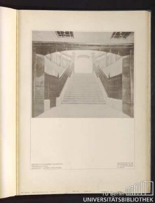 Teil VI. Tafel 45. Untergrundbahnhof Kaiserhof: Treppenaufgang. Architekt: Alfred Grenander.