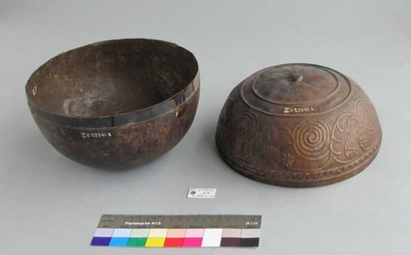 Lidded vessel