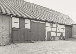 Mobschatz-Rennersdorf, Brabschützer Straße 1. Bauernhof (1. H. 19. Jh.). Scheune