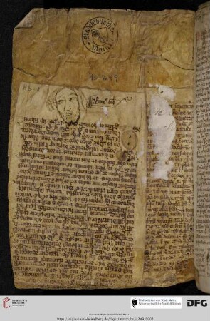als Spiegel eingeklebt Fragmente einer theologischen Hs. des 13. Jh.s, auf dem Vorderspiegel Federzeichnung (menschlicher Kopf), daneben: Bonus liber