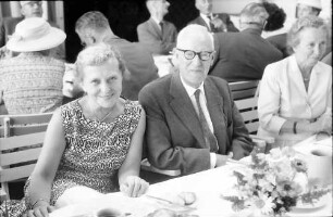 Chemiker; Maikäferrede: Frau Nesselmann, Nesselmann