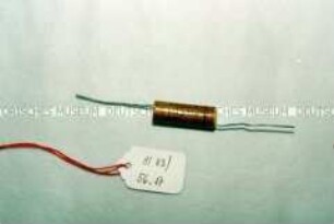 Kondensator 0,025 uF (elektronisches Bauelement)