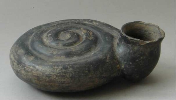 Clay vessel