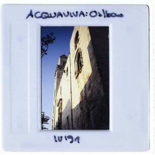 Acquaviva delle Fonti, Kathedrale : Außenansicht Querhaus