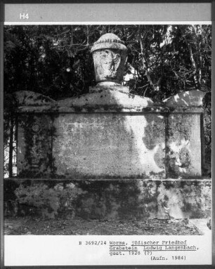 Grabstein von Ludwig Langenbach (+ 1928)