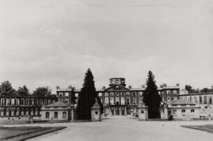 Zerstörungen Zweiter Weltkrieg - Stadtgebiet. Schloss