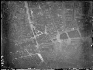 Leipzig, Stadtzentrum von Westen. Ballonaufnahme aus 900 m, im Mittagsdunst, um 1909