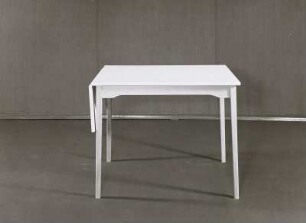 Ausziehtisch (Modell T 159/3)