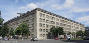 Rudolph-Karstadt-AG & Landesverwaltungsamt & Versorgungsamt des Bundes und der Länder & Statistisches Landesamt; Berlin, Charlottenburg-Wilmersdorf