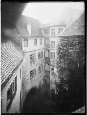 Zwingenberg Schloss Zwingenberg Blick von oben in Richtung Innenhof nach Süden