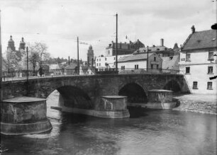 Plauen, Elsterbrücke : Plauen. Elsterbrücke, rechts Instrumentenschleiferei (Primo Lorenzi)