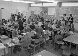 Maßnahmen zur Berufsfindung und Berufsberatung für die 9. Klassen der Carl-Benz-Hauptschule in Grünwettersbach