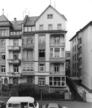 Mietshaus; Frankfurt, Dahlmannstraße 8