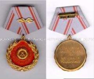 Medaille zum Ehrentitel "Verdienter Angehöriger der Nationalen Volksarmee"