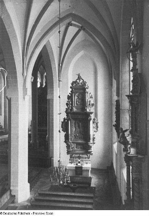 Bautzen. Dom St. Petri (1213/1221). Kircheninneres. Südliches Schiff (1456/1463). Blick von der Südwest-Empore nach Osten zum Protestantischen Altar (1644)