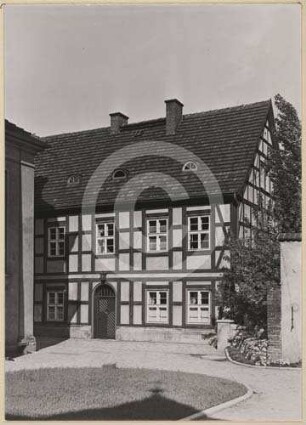 Katholisches Pfarrhaus Oels