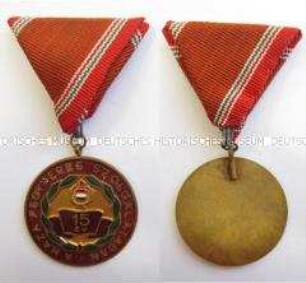 Medaille für hervorragende Dienste in der Armee, 15 Jahre Dienstzeit, Volksrepublik Ungarn
