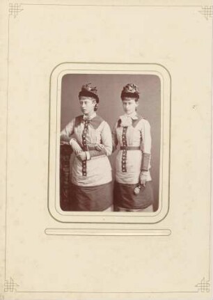 Prinzessinnen Helena und Louise von England (?)