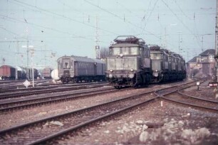Kornwestheim Südwest Gleis P 2 Lok 193 006 Bauzug Lok Baureihe 193