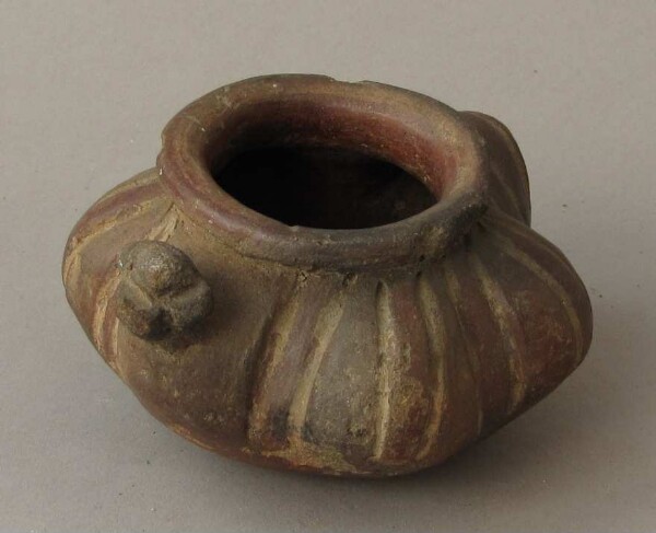 Clay vessel