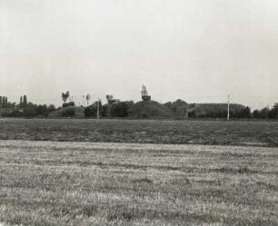 Großenhain. Blick vom Schleifweg zum Militärflugplatz