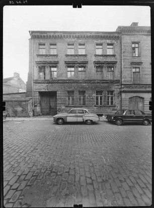 Görlitz-Altstadt. Bäckerstraße 3. Wohnhaus (um 1870). Straßenfront