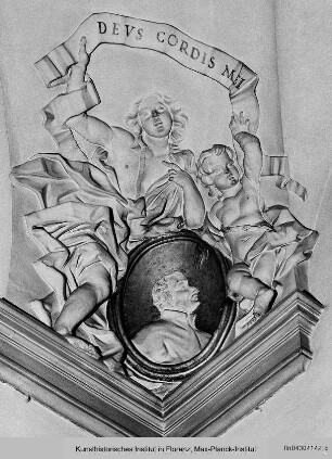 Engeln mit dem Porträt vom heiligen Andreas Avellino