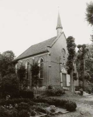 Markneukirchen, Friedhofskapelle : Markneukirchen (Vogtlandkreis), Friedhof, Friedhofsweg, Friedhofskapelle, etwa 1900/1905, Ansicht von Südwest