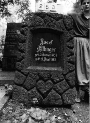 Grabstein 253