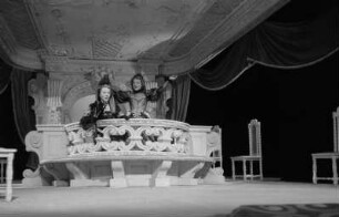 Szenenbilder aus der Komödie "Der Menschenfeind" von Molière am Schlossparktheater Berlin-Steglitz