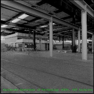 Blick in die Halle der Hauptabteilung Dekontaminationsbetriebe (HDB)