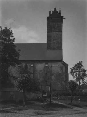 Kirche : Seitenansicht der Stadtpfarrkirche von Kezmarok.