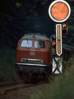 Schrozberg Lok 215 094 Einfahrvorsignal