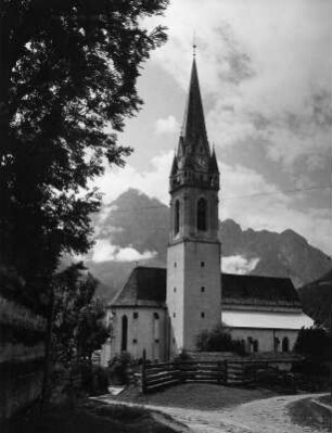 Lienz. Pfarrkirche Sankt Andreas (um 1204 und 1401/1500)