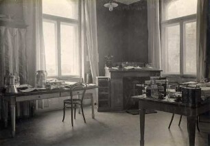 Städtisches Klinikum. Verwaltungsbau - Materialbureau