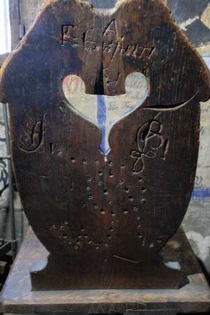 Raum 205 Stuhl 09