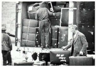Stuttgart, S; Deportation, Gepäckverladung