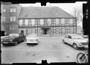 Angermünde, Markt. Wohnhaus. Straßenfront
