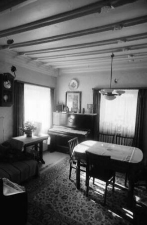 Blansingen: Wohnzimmer mit alter Decke