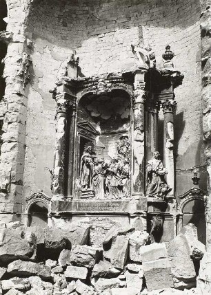 Dresden-Neustadt. Ruine der Dreikönigskirche. Zerstörter Hauptaltar
