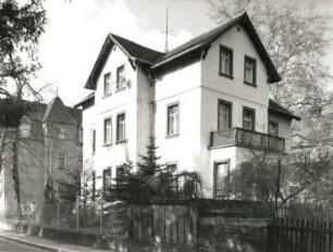 Dresden-Blasewitz, Sebastian-Bach-Straße 22. Wohnhaus (1872). Straßenansicht